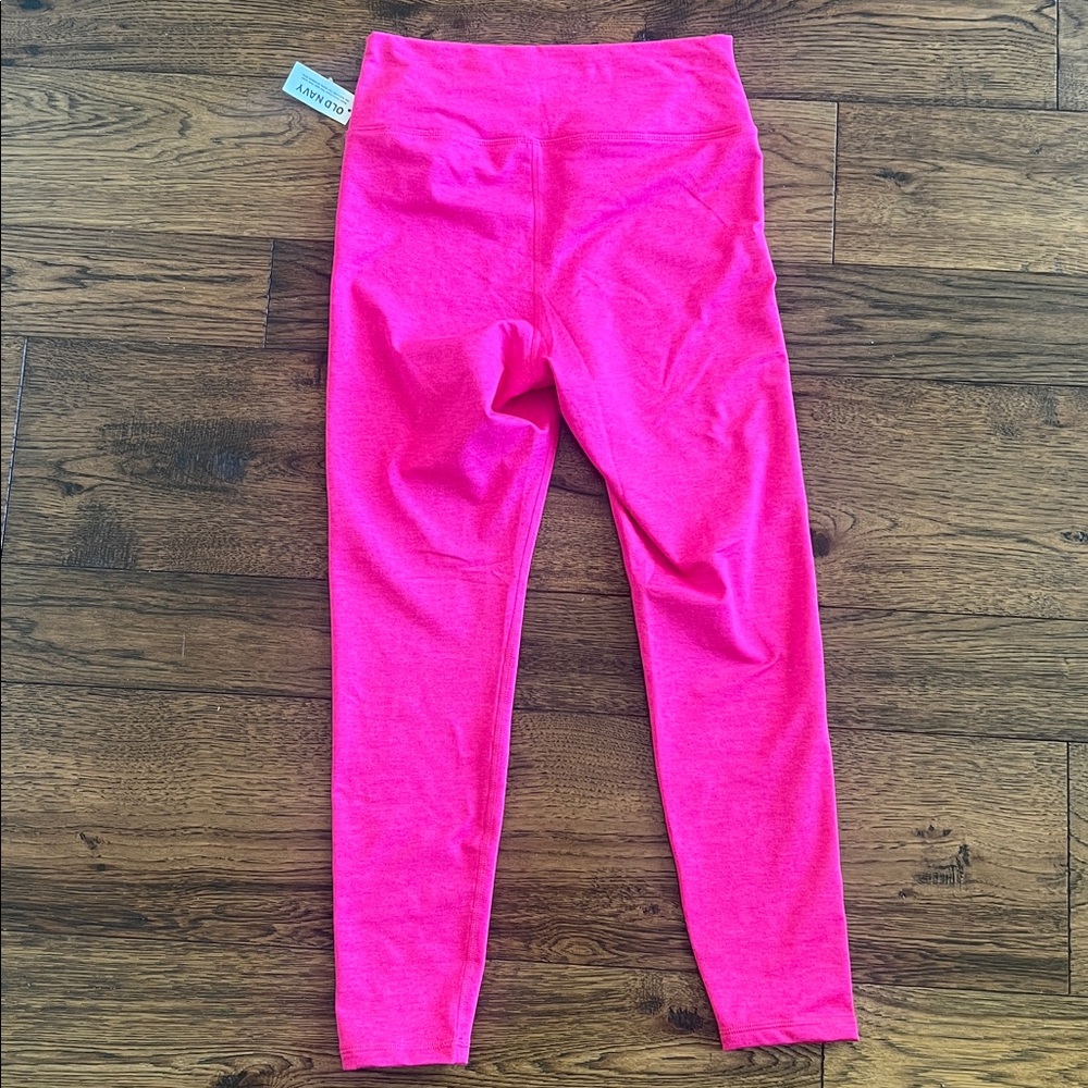 Old Navy Extra HighWaisted CloudComfy 7/8 Leggings hot pink Flamingo, Medium NWT - Picture 9 of 9